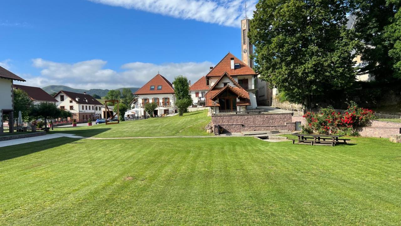 Casa Rural Roncesvalles Espinal-Auzperri Kültér fotó